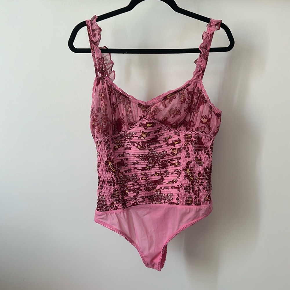 Free people bodysuit, NEVER WORN, size L